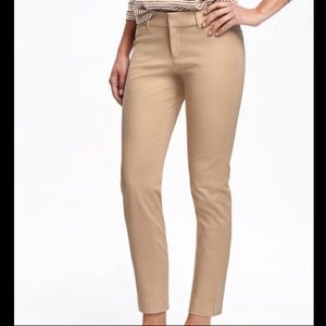 EUC Mid-Rise Pixie Ankle Pants